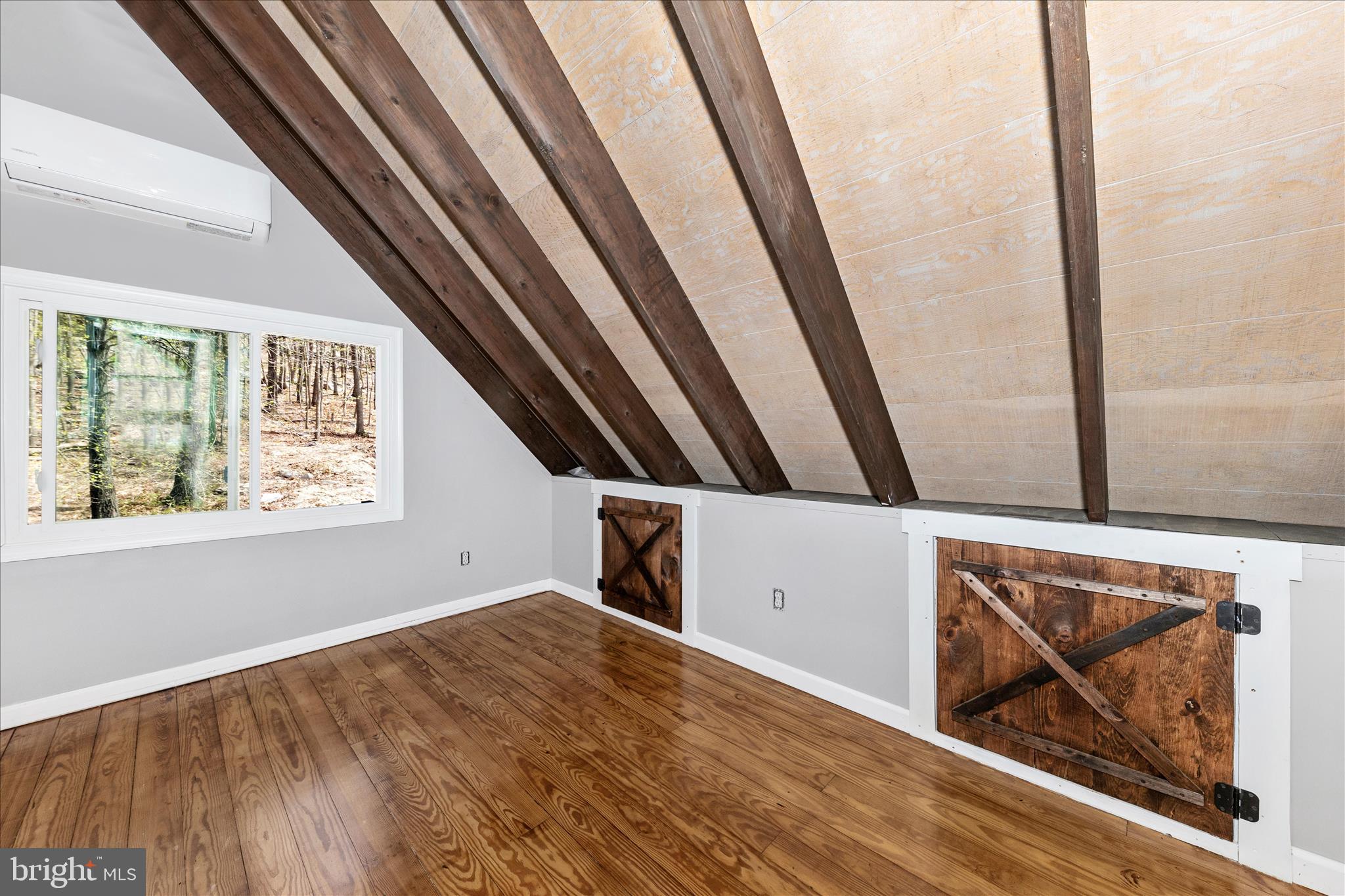 SHANNONDALE - Residential