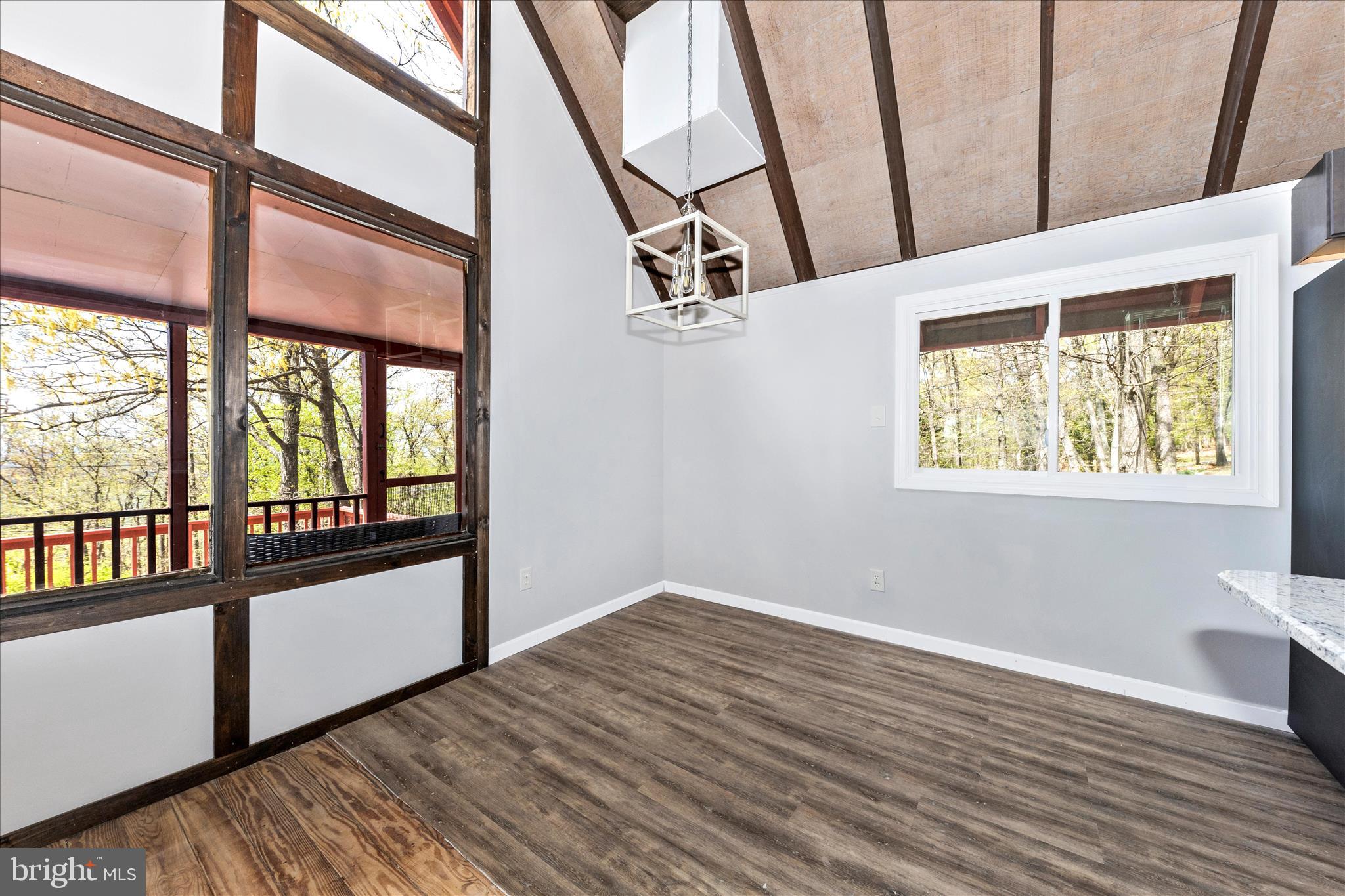 SHANNONDALE - Residential