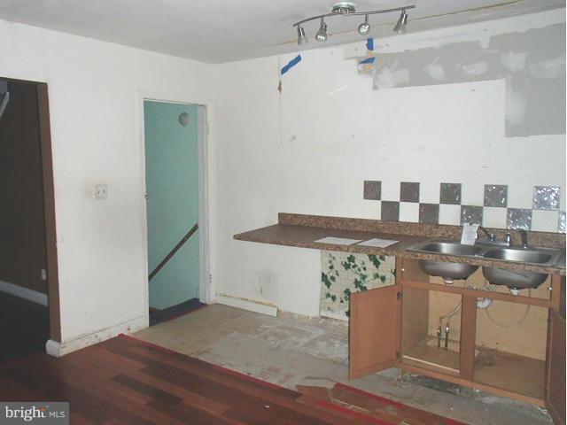 ALLENDALE - Residential