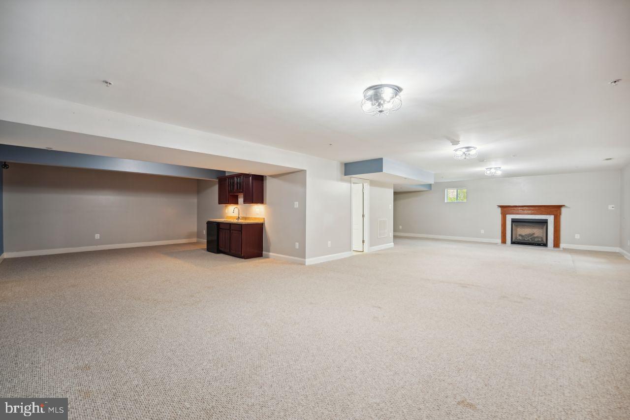 COACHMAN'S PATH - Residential