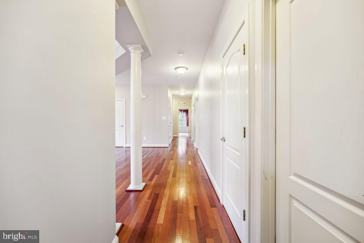 COACHMAN'S PATH - Residential