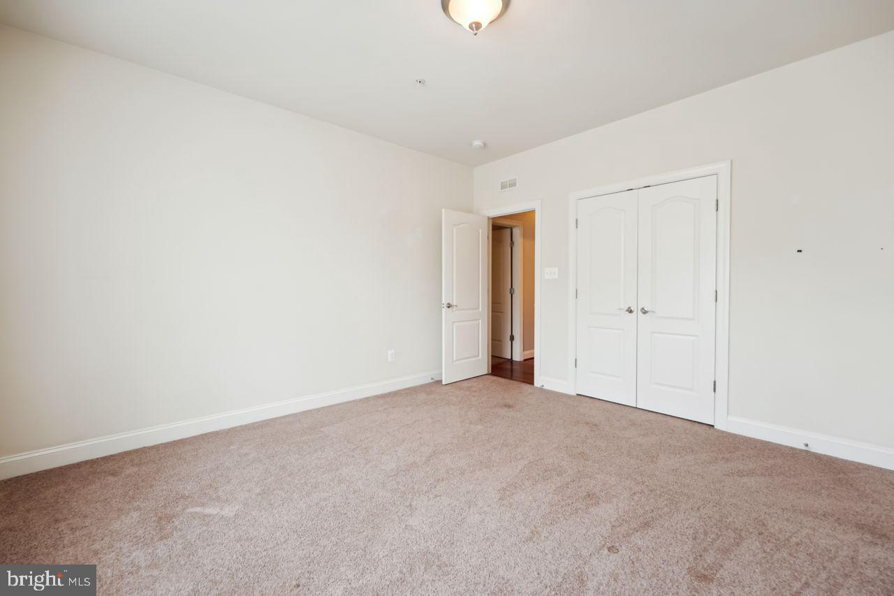 COACHMAN'S PATH - Residential