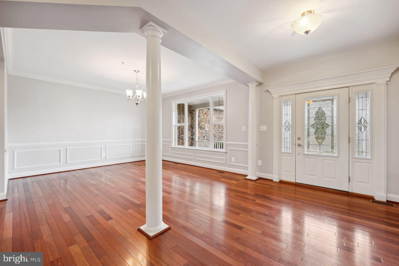 COACHMAN'S PATH - Residential