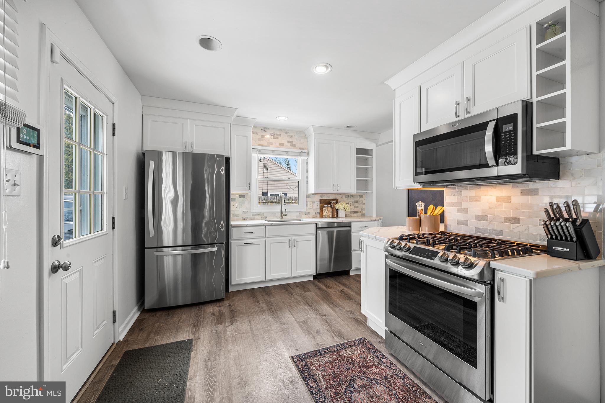 PAOLI GARDENS - Residential