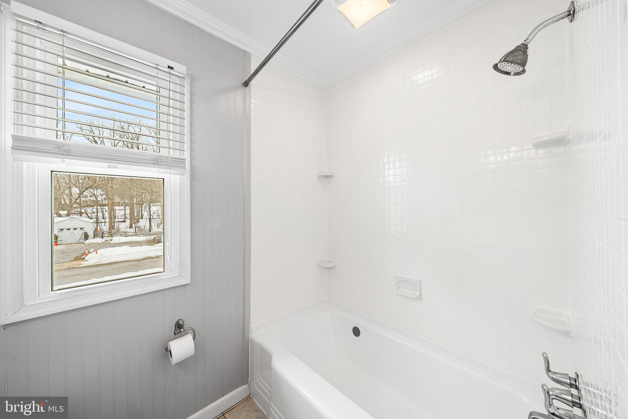 PAOLI GARDENS - Residential