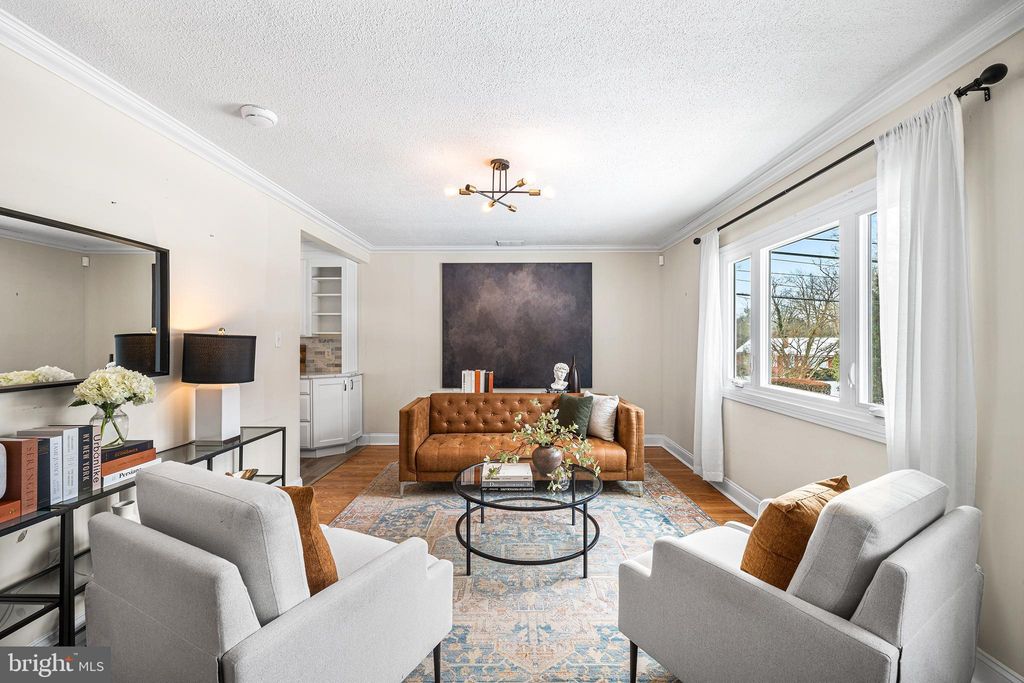 Photo of 122 Gable Road, PAOLI, PA 19301 (MLS # PACT2117426)