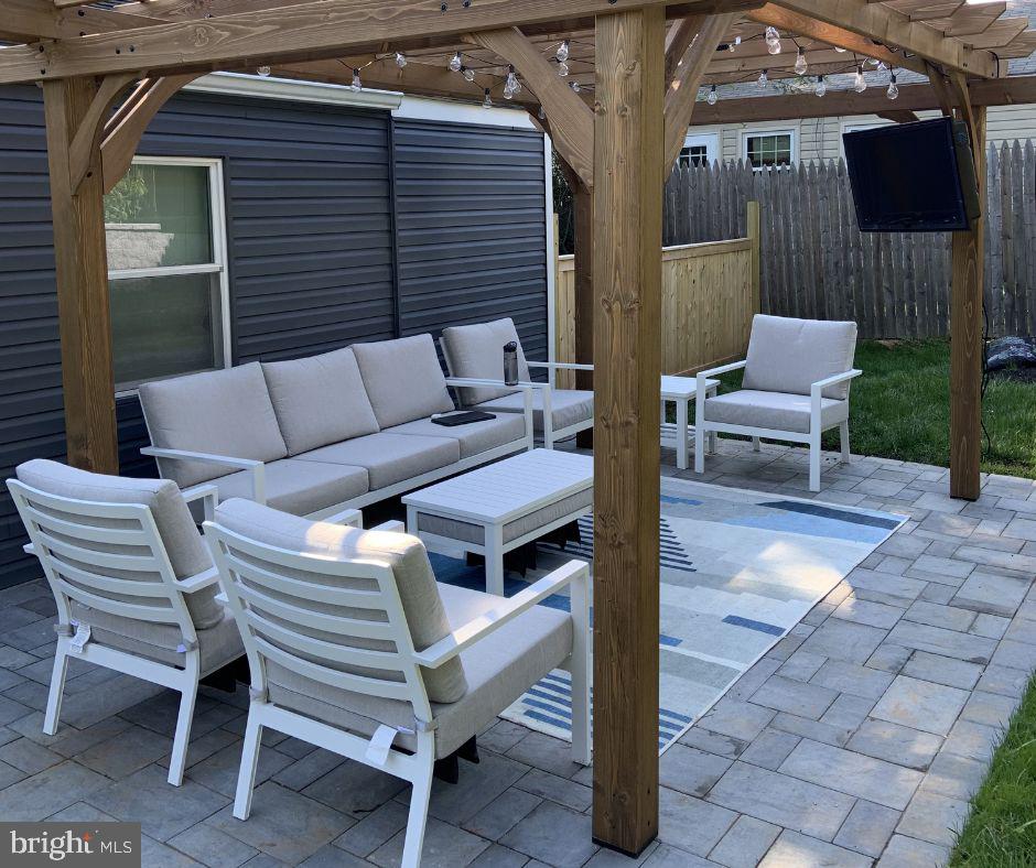 PAOLI GARDENS - Residential