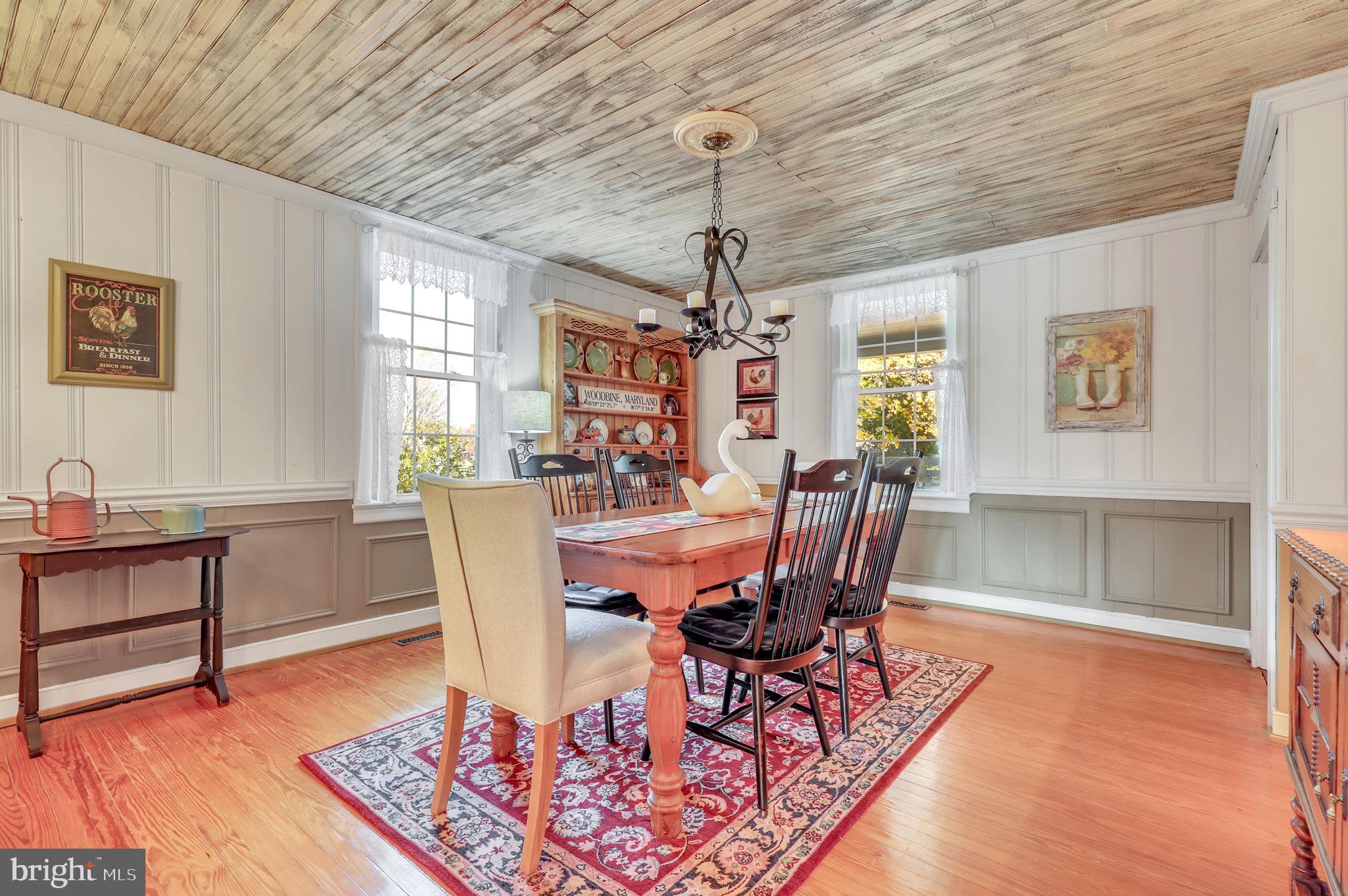 COUNTRY SPRINGS - Residential