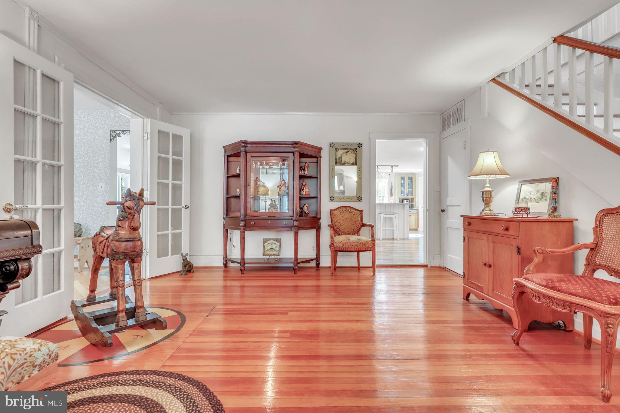 COUNTRY SPRINGS - Residential