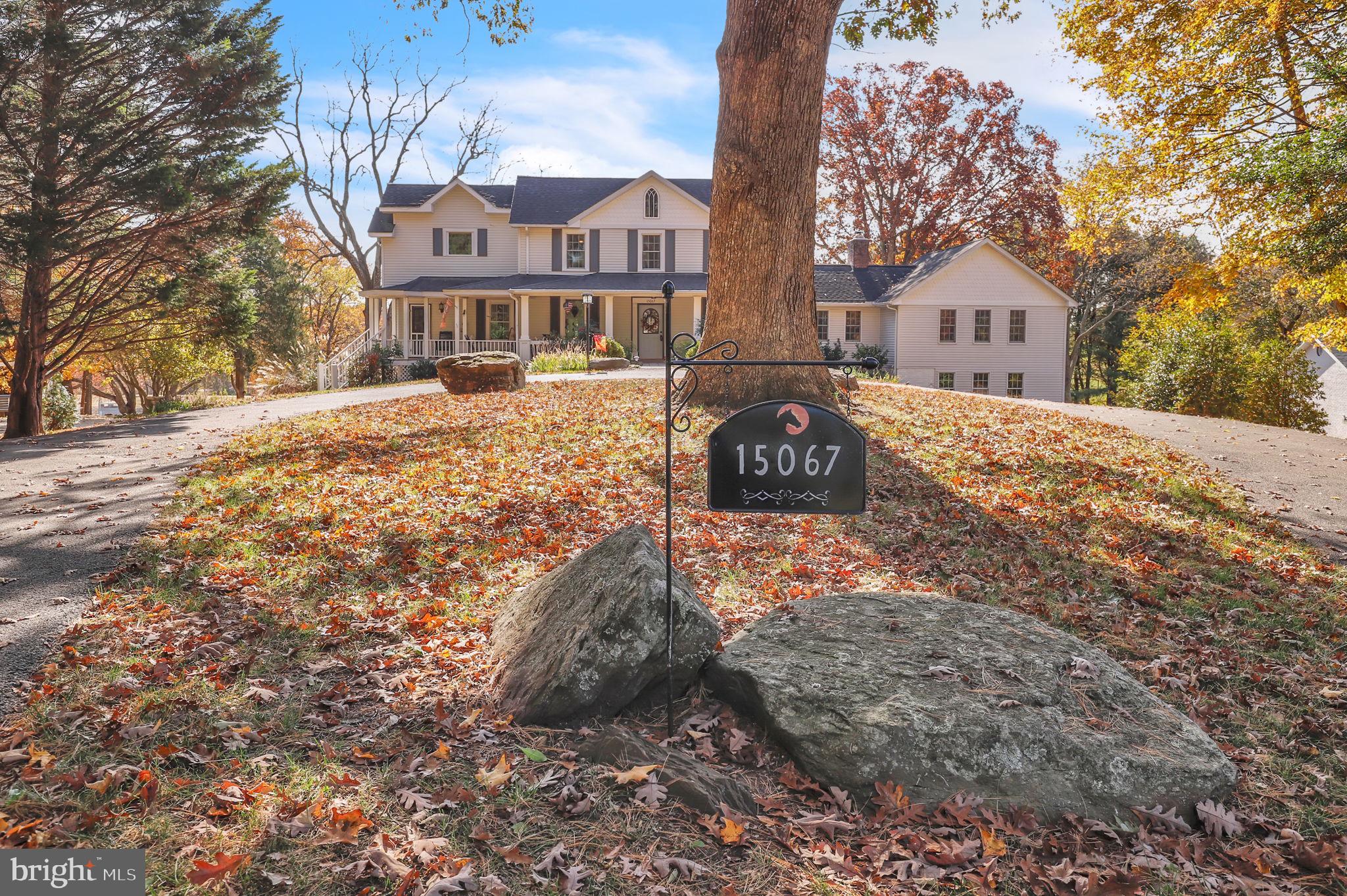 COUNTRY SPRINGS - Residential