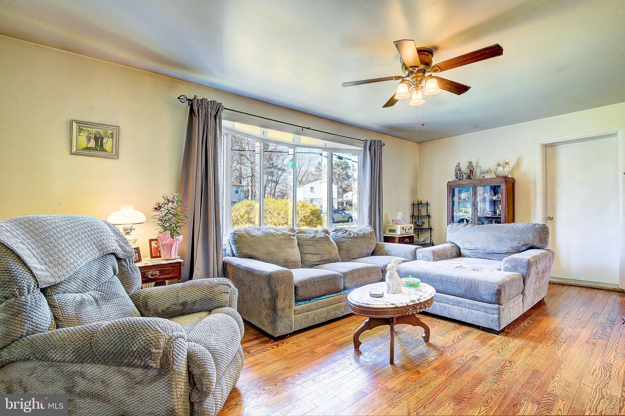 COUNTRY CLUB SOUTH - Residential