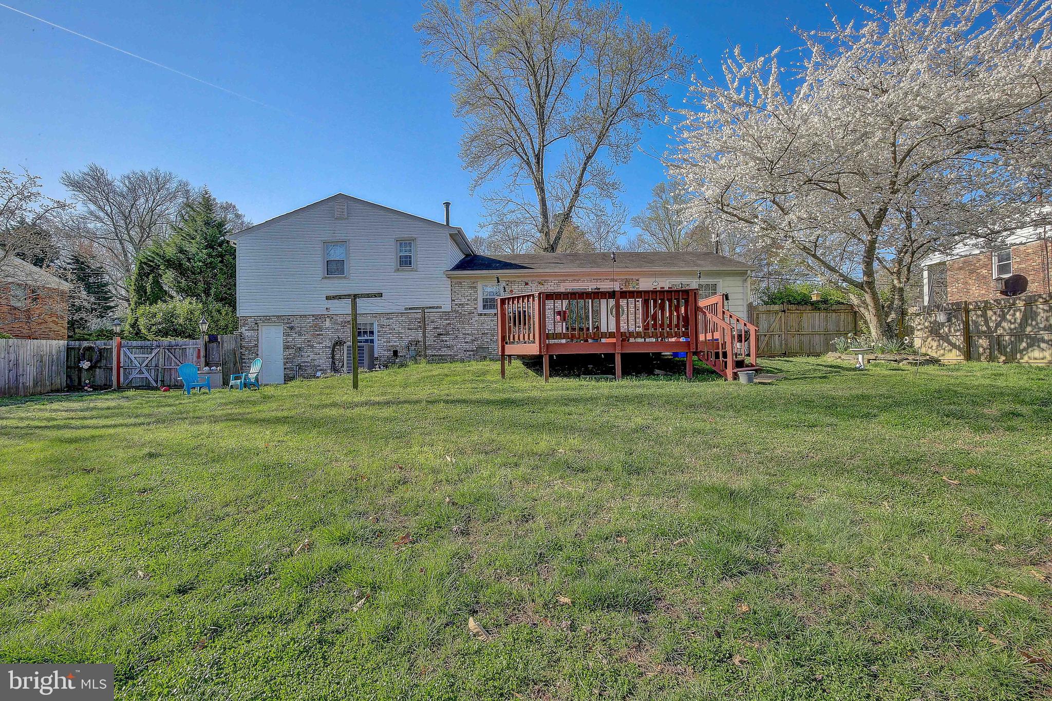 COUNTRY CLUB SOUTH - Residential