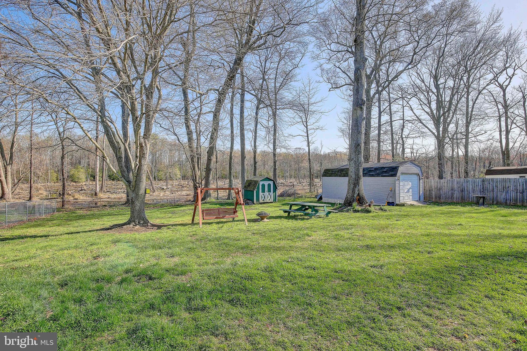 COUNTRY CLUB SOUTH - Residential