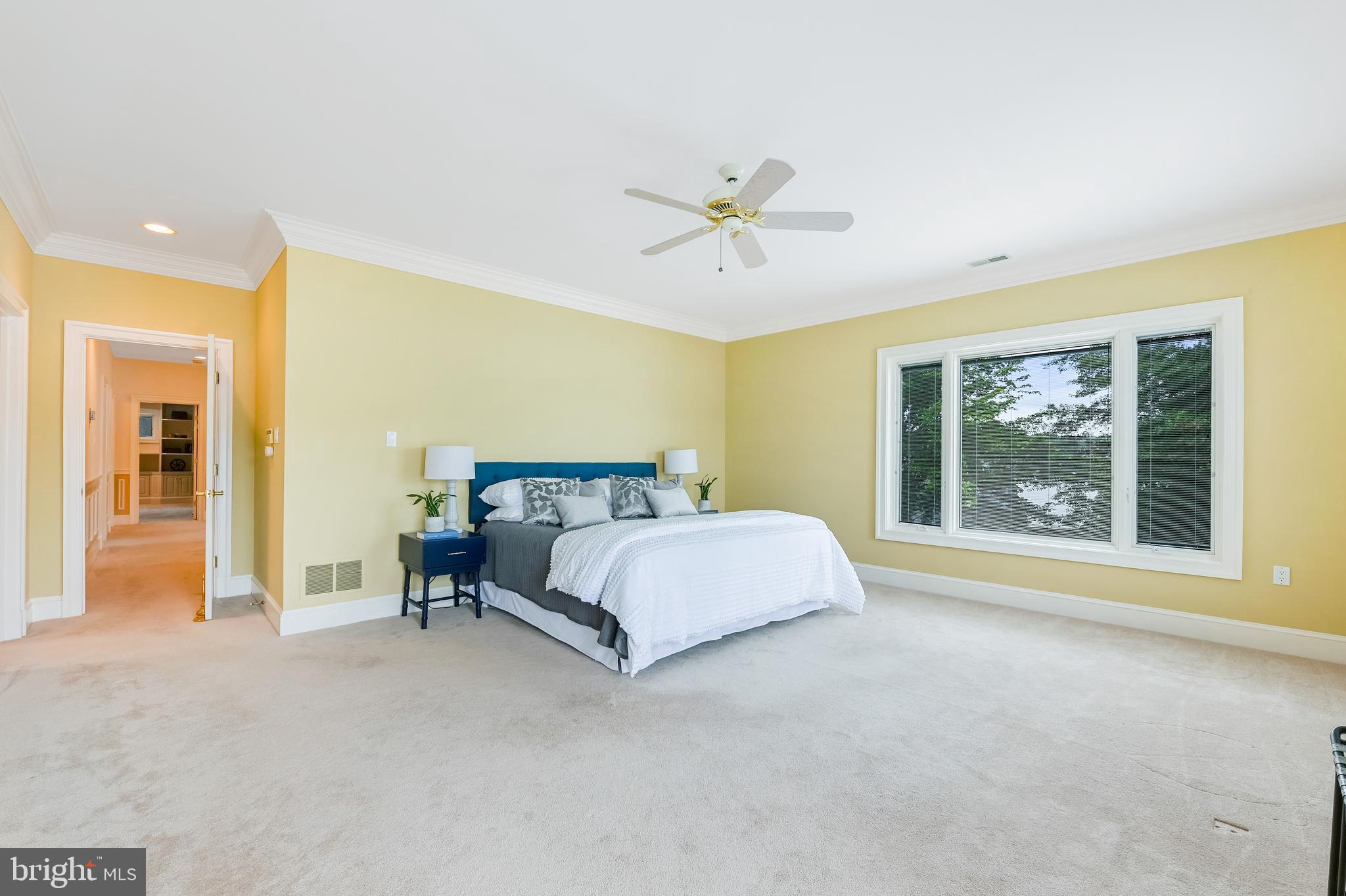 SOUTH RIVER - Residential