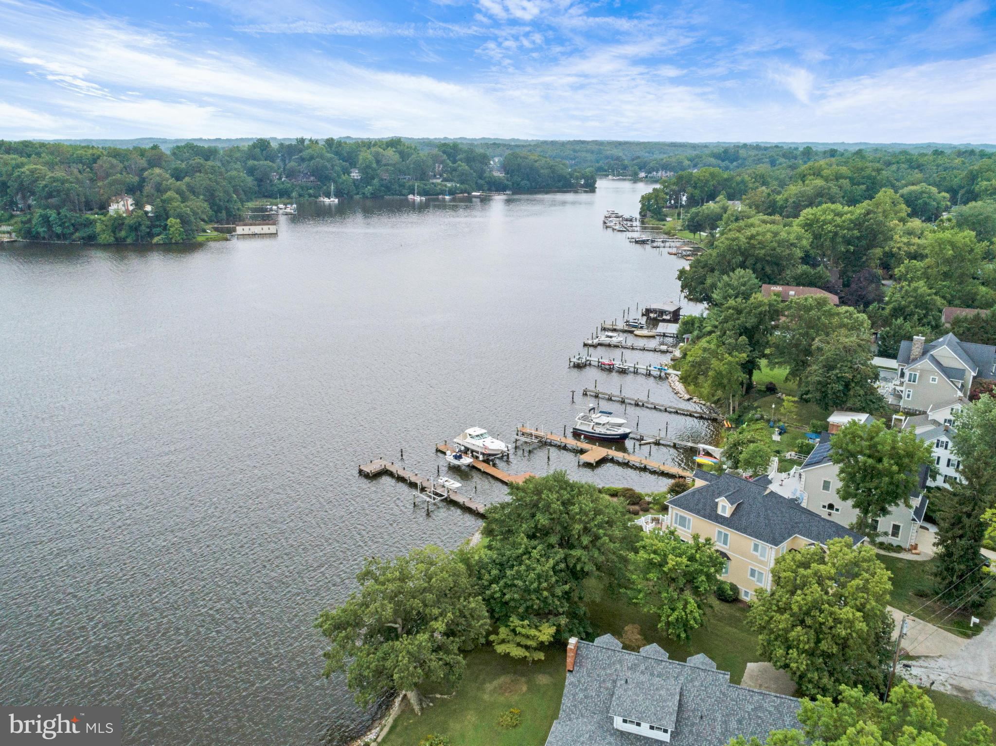 SOUTH RIVER - Residential