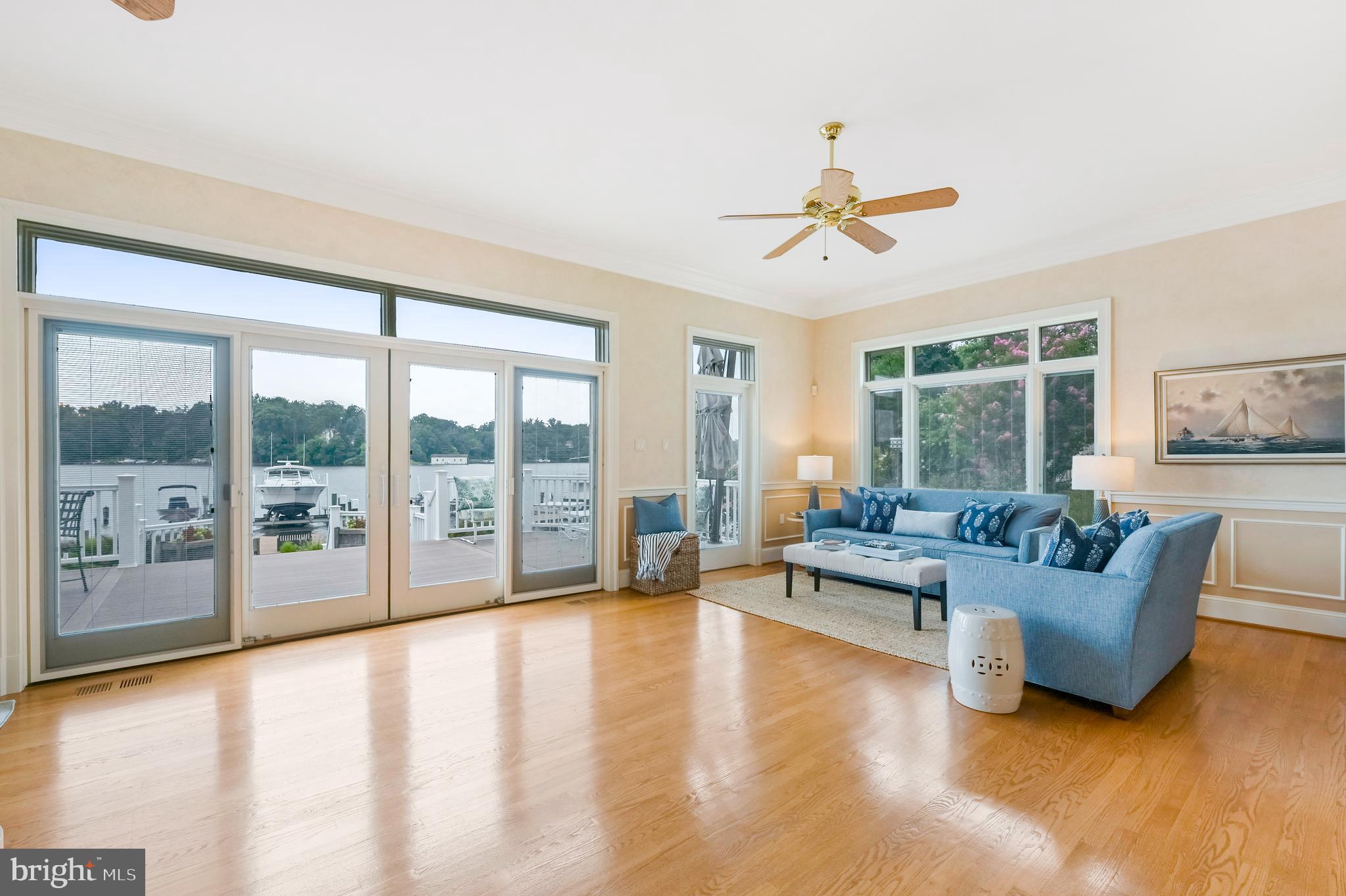 SOUTH RIVER - Residential