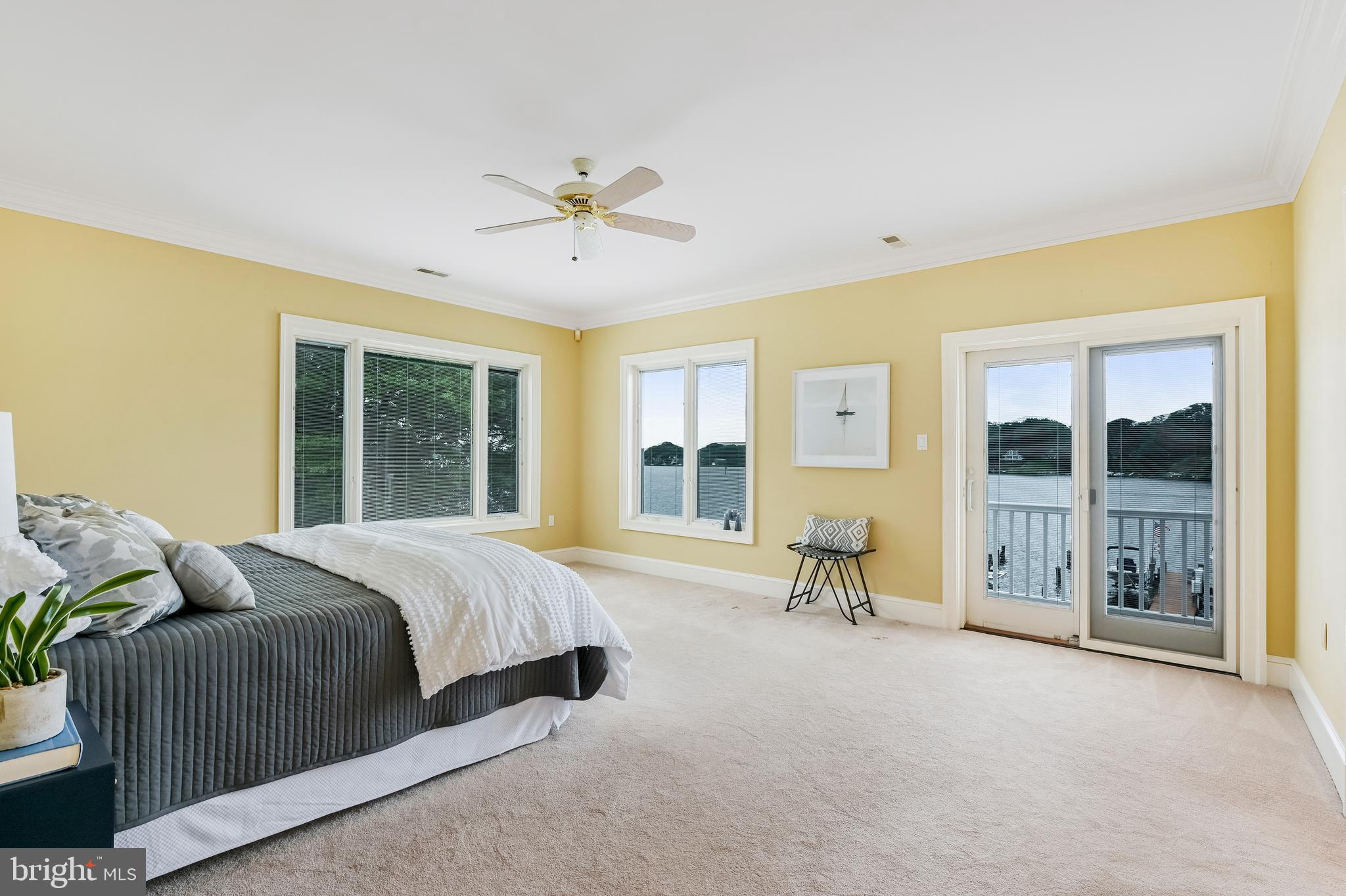 SOUTH RIVER - Residential