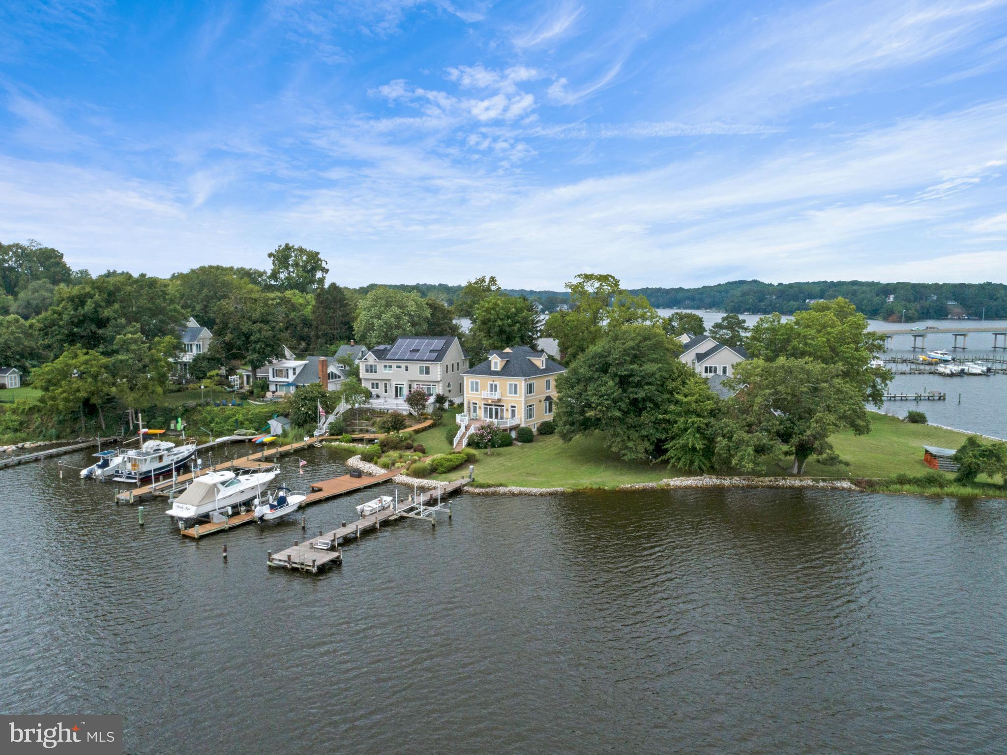 SOUTH RIVER - Residential