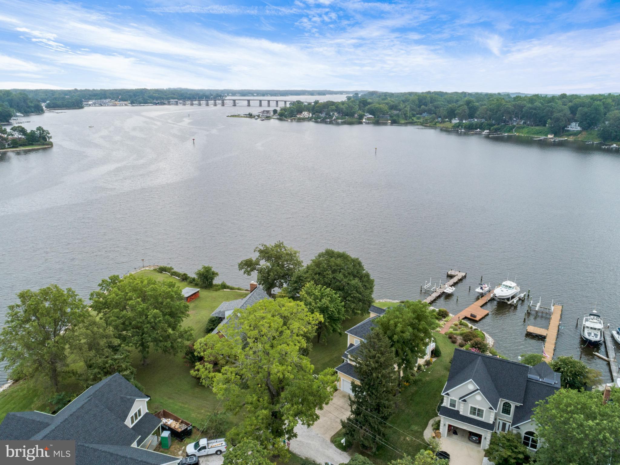 SOUTH RIVER - Residential