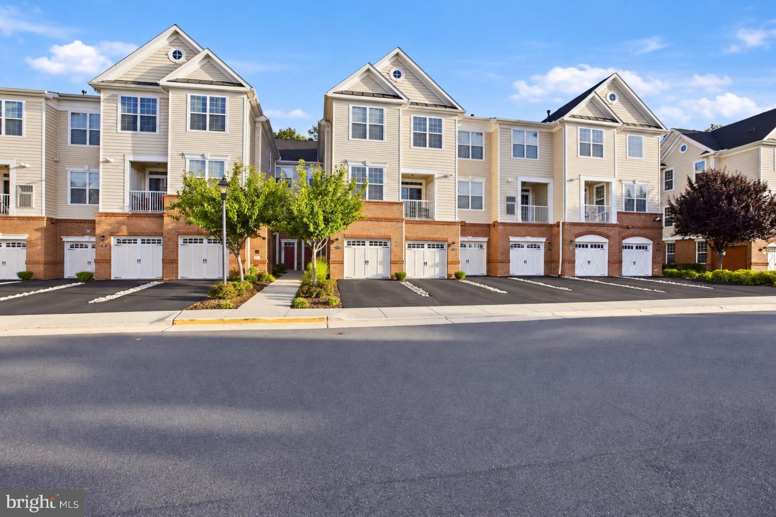 23245 MILLTOWN KNOLL SQUARE 112