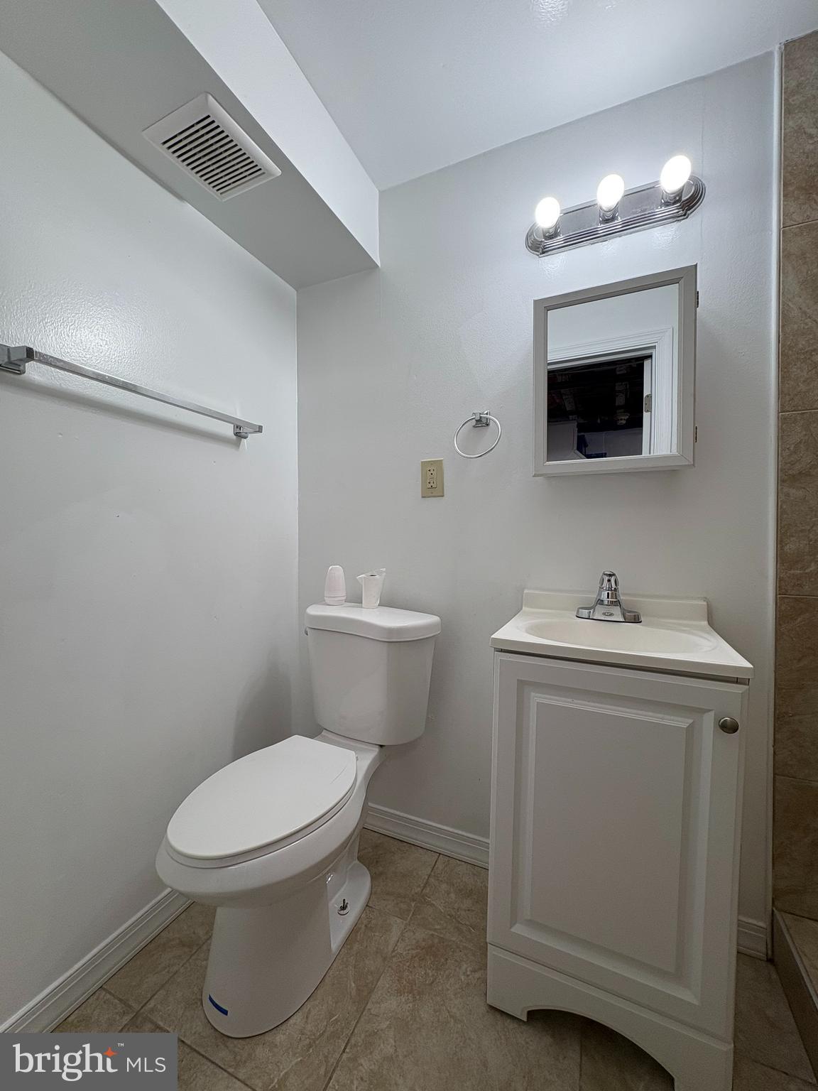 ALLEGHENY WEST - Residential Lease