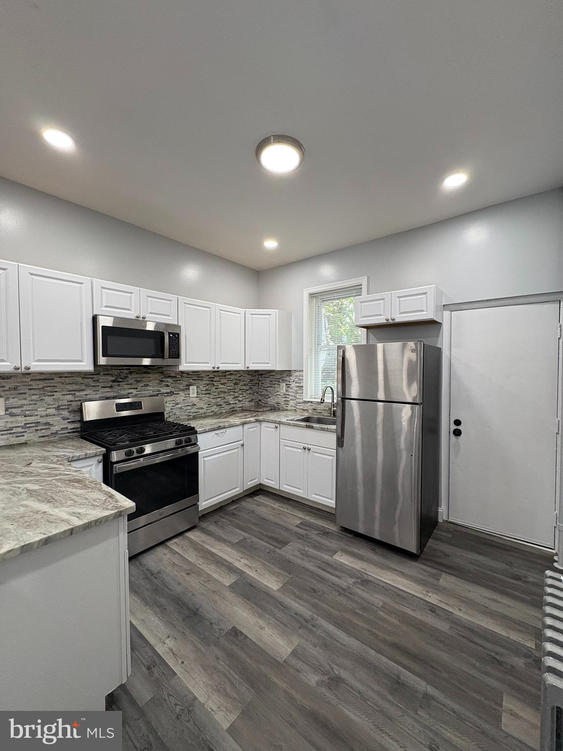 ALLEGHENY WEST - Residential Lease