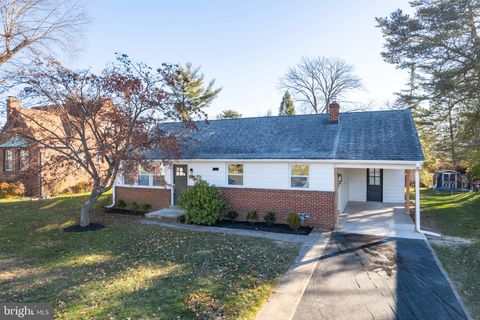 Photo of 109 CONNECTICUT AVE, CHERRY HILL, NJ 08002 (MLS # NJCD2046160)