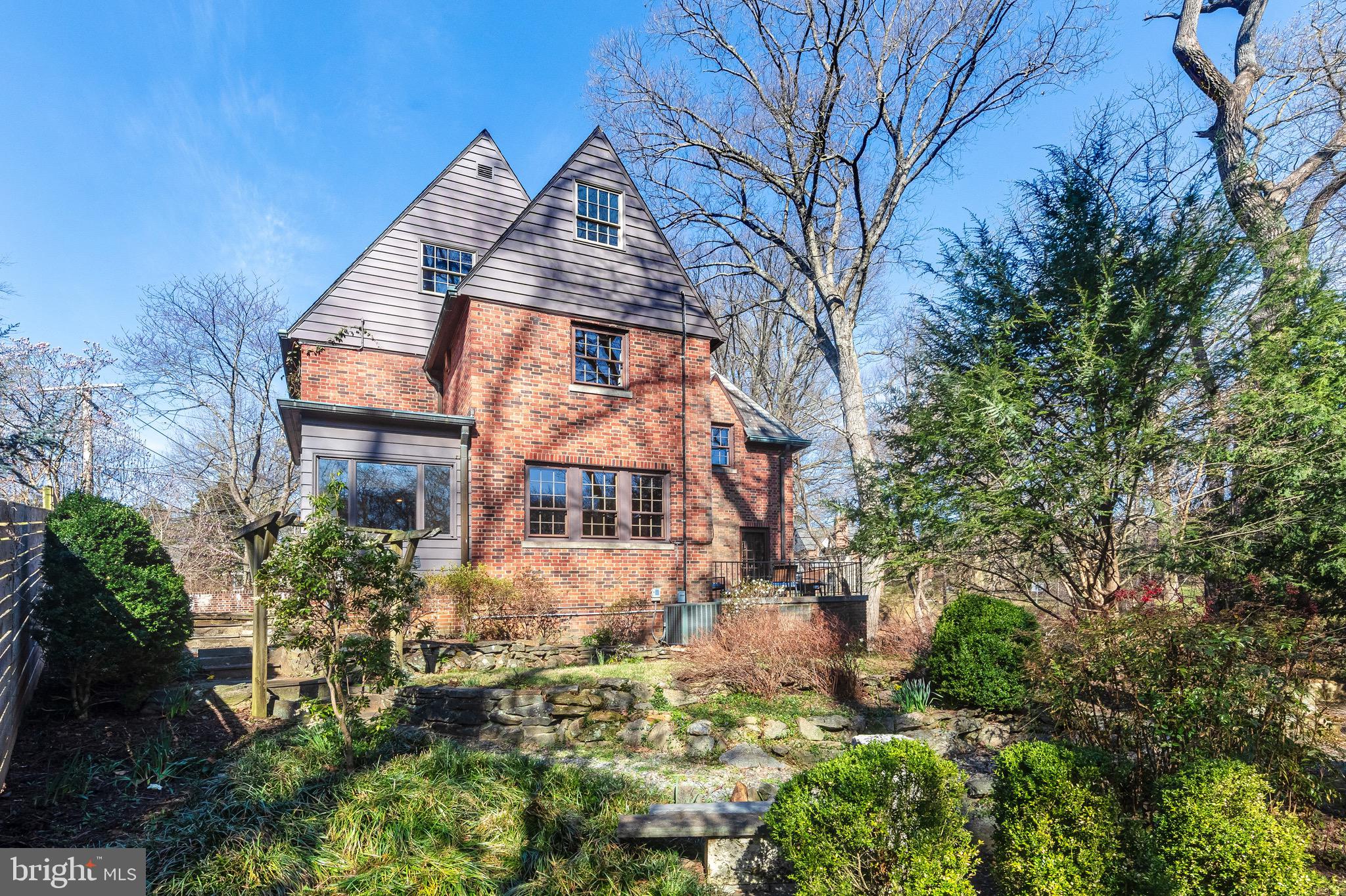 SLIGO PARK HILLS - Residential