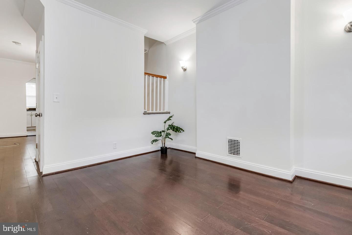 MCELDERRY PARK - Residential Lease