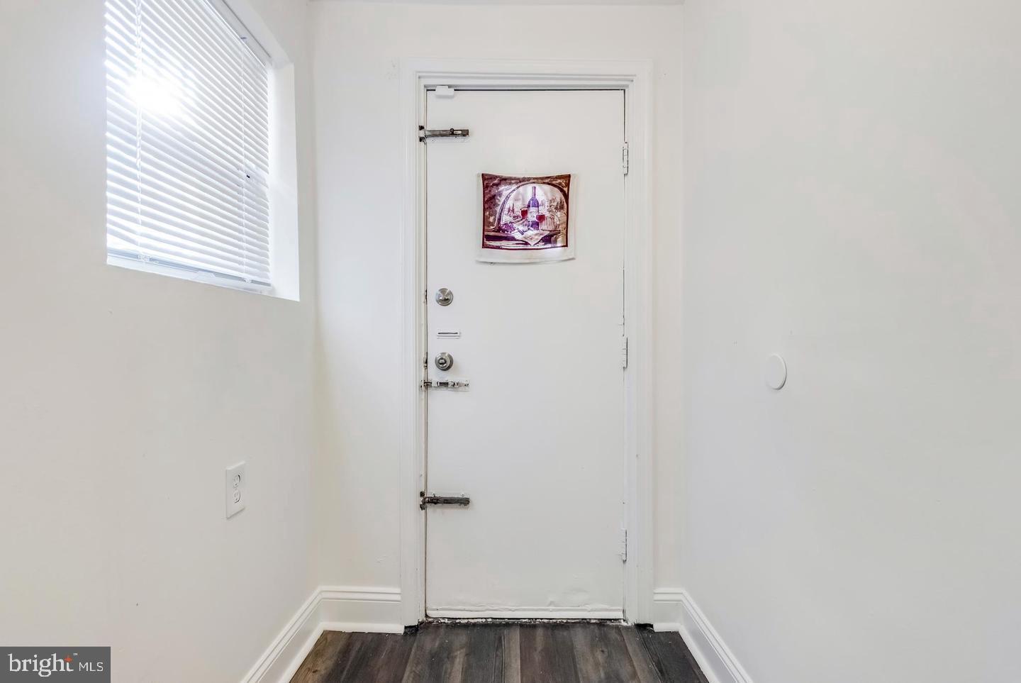 MCELDERRY PARK - Residential Lease