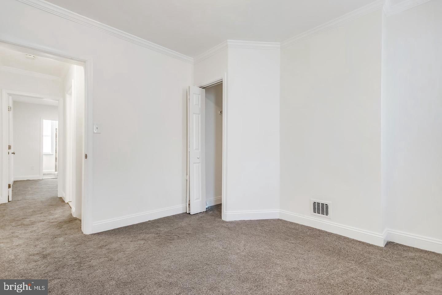 MCELDERRY PARK - Residential Lease