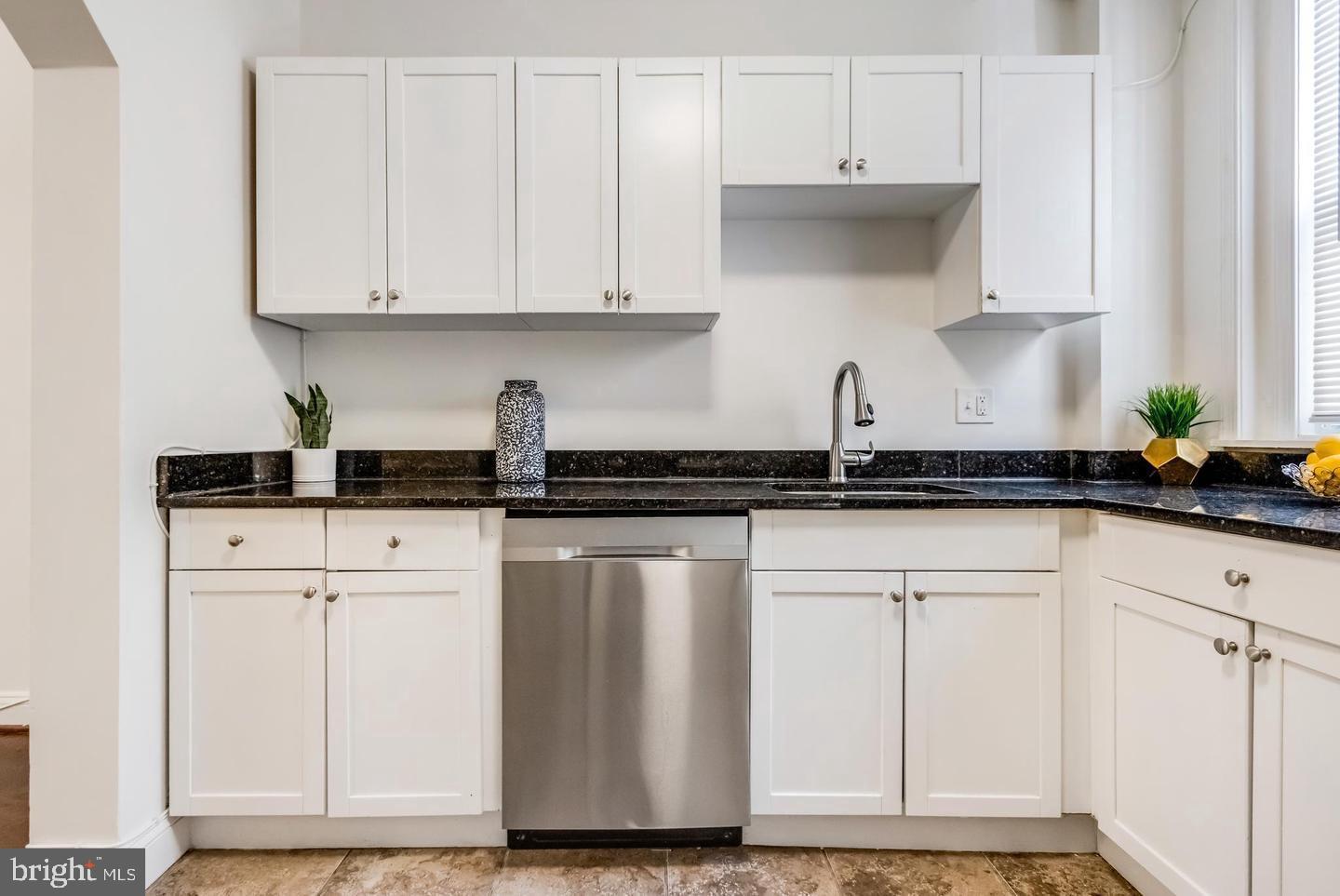 MCELDERRY PARK - Residential Lease