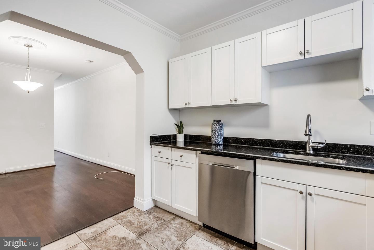 MCELDERRY PARK - Residential Lease
