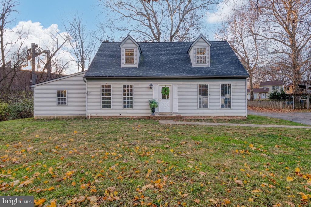 Photo of 1255 Hunter Drive, Lancaster, PA 17601 (MLS # PALA2044276)