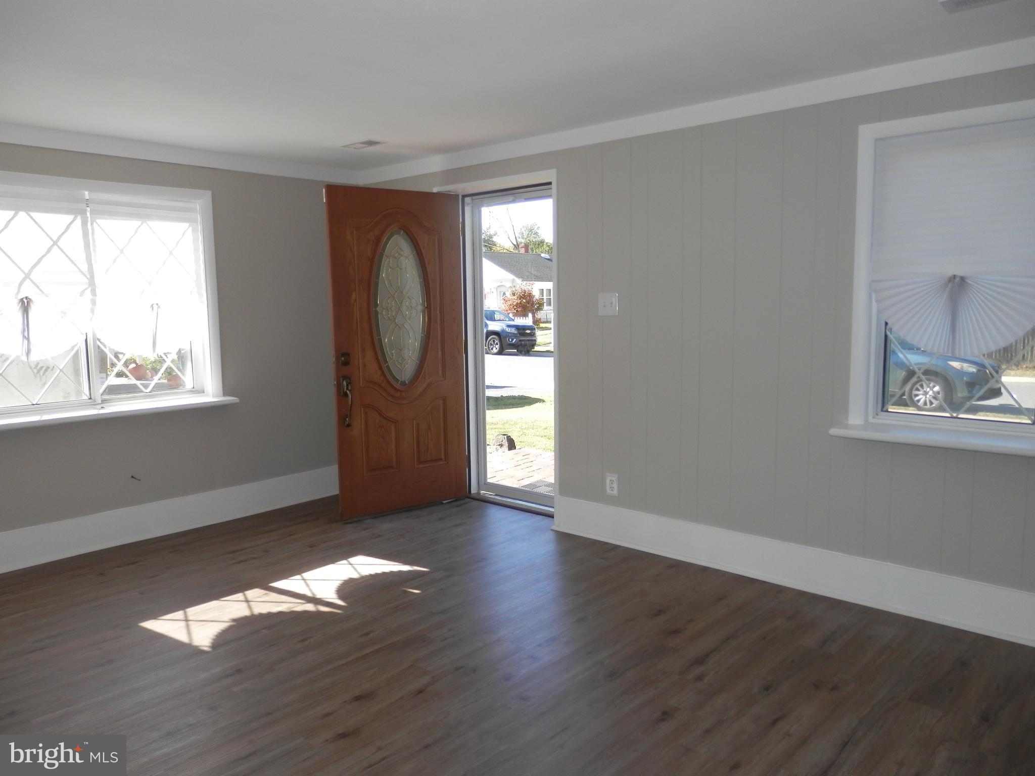 COLLINS PARK - Residential