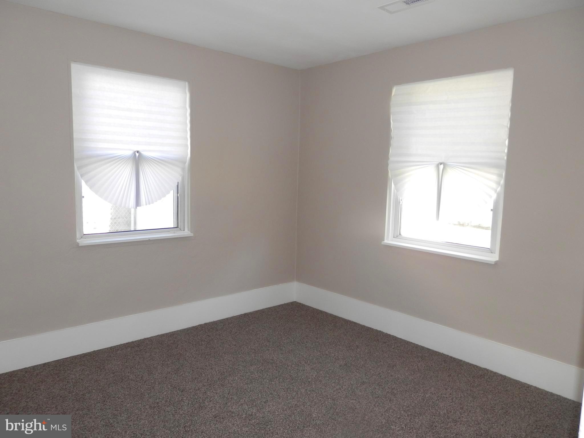 COLLINS PARK - Residential