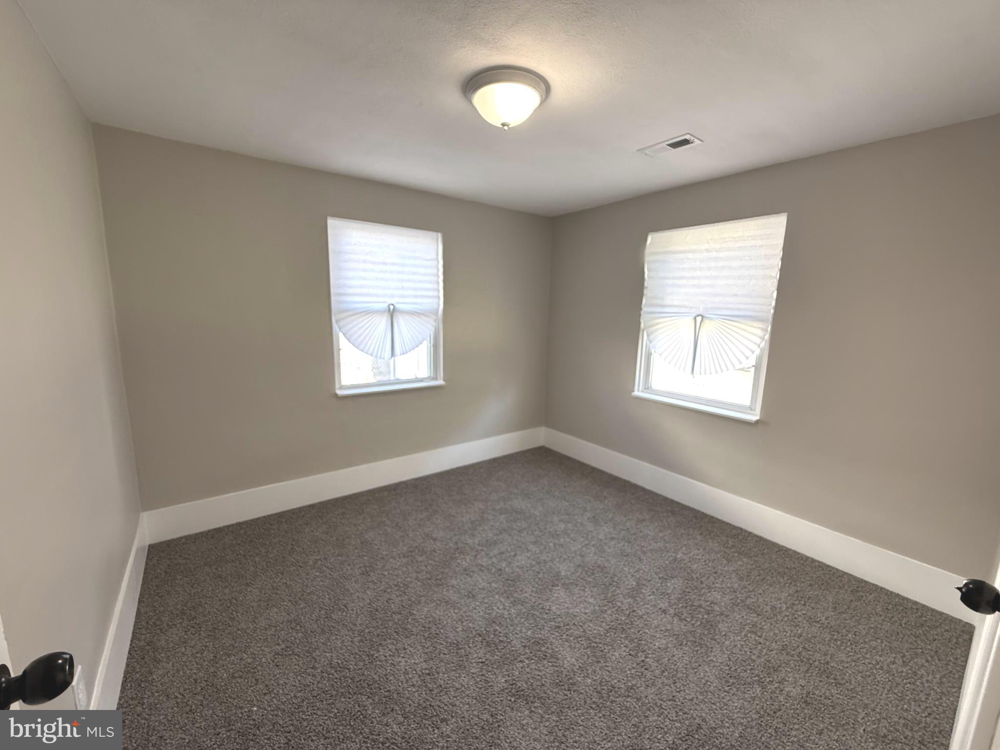 COLLINS PARK - Residential