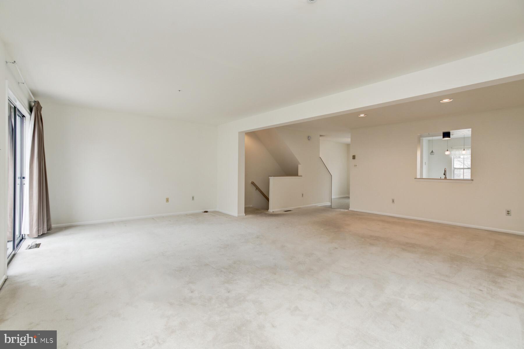 HICKORY RIDGE - Residential Lease