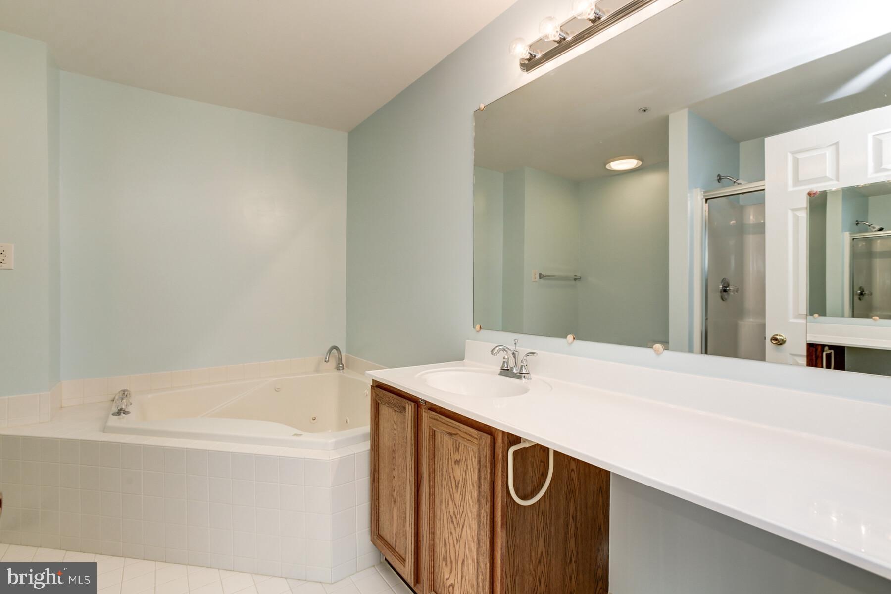 HICKORY RIDGE - Residential Lease