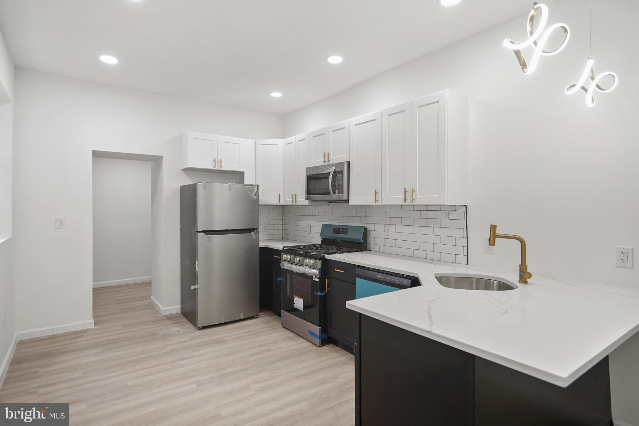 PHILADELPHIA - Residential