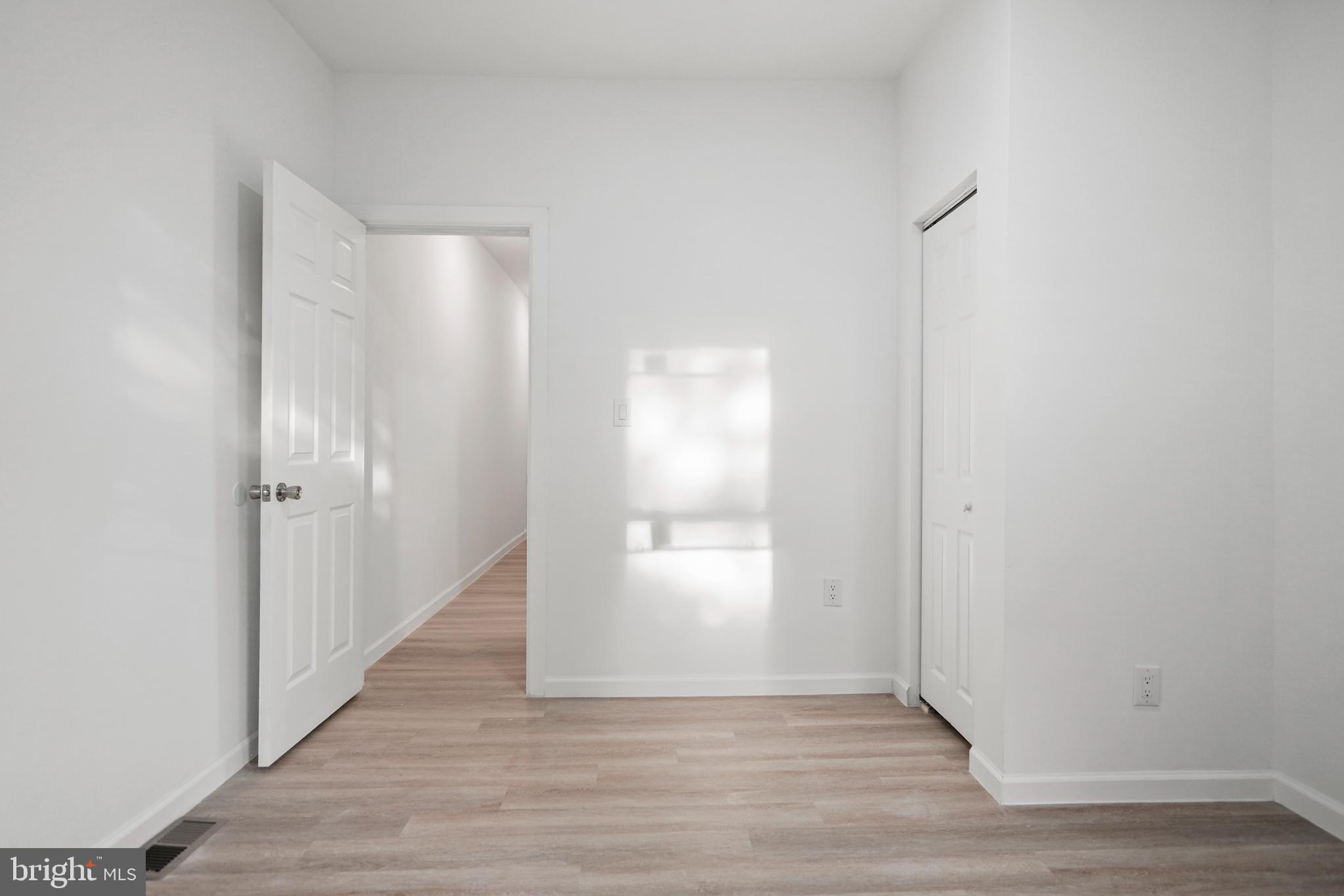 PHILADELPHIA - Residential