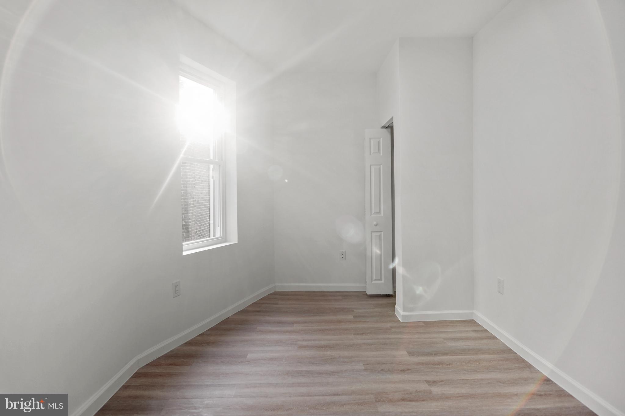 PHILADELPHIA - Residential