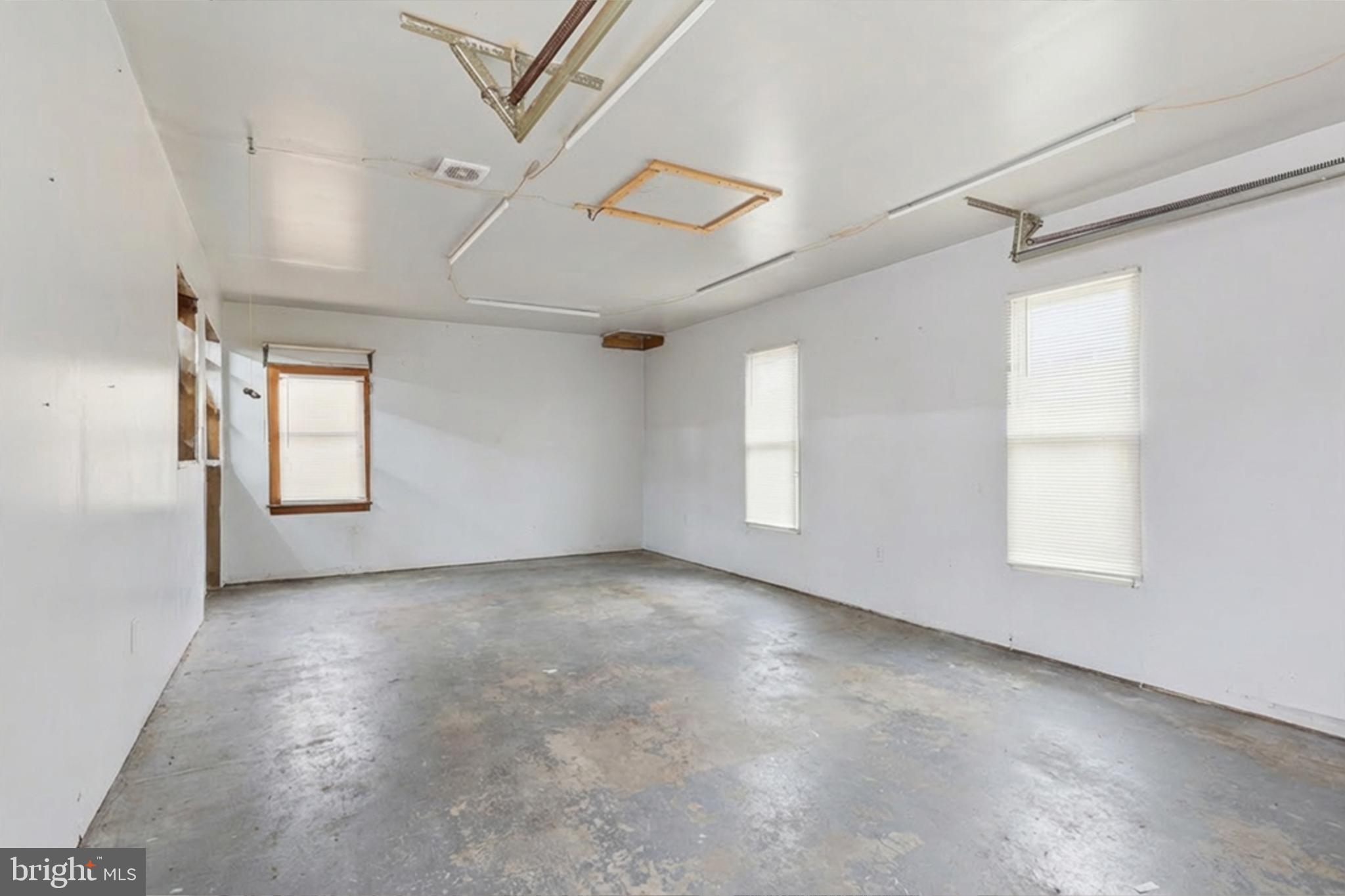 STERLING - Residential