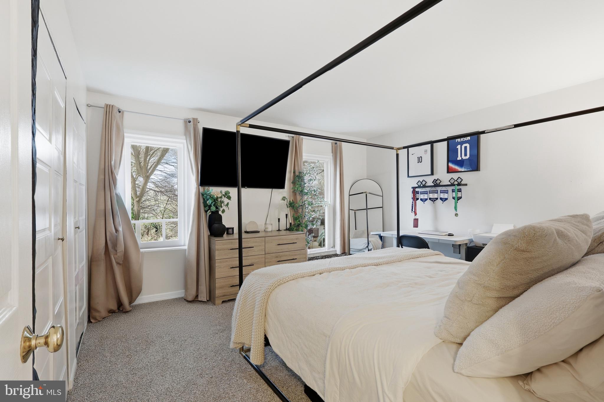 STERLING - Residential