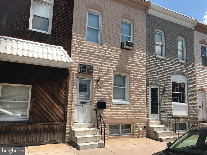 One owner, 2 bedroom, 1 1/2 bath row home, in need of updating but maintained, new roof 2016, electric updated, new hot water boiler 2016, new washer/dryer 2016, hot water heater 5 year old, detached garage 14 x19, fenced yard 15 x 52, country kitchen w/ceramic floors, hardwood under carpet in living room, mud room and unfinished basement flush.