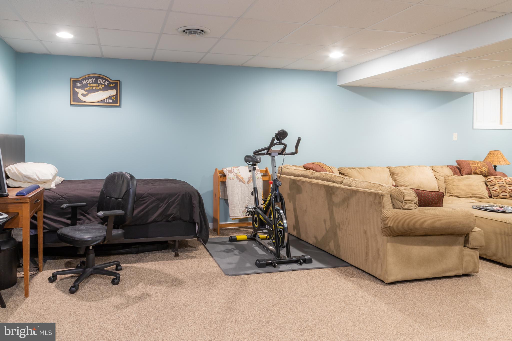 FURNACE KNOLL - Residential