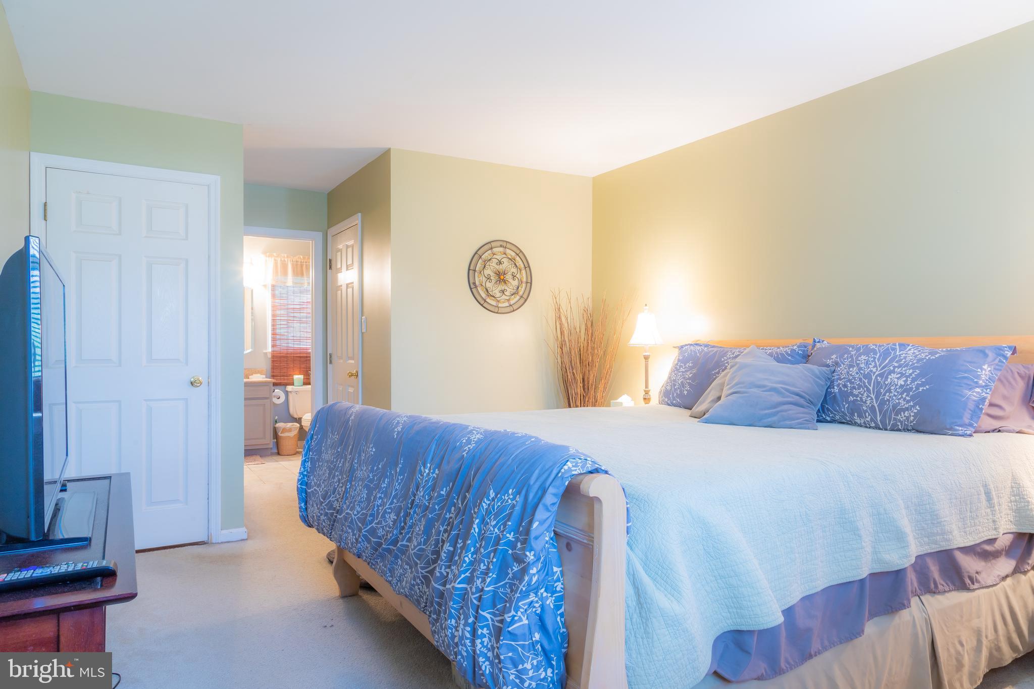 FURNACE KNOLL - Residential