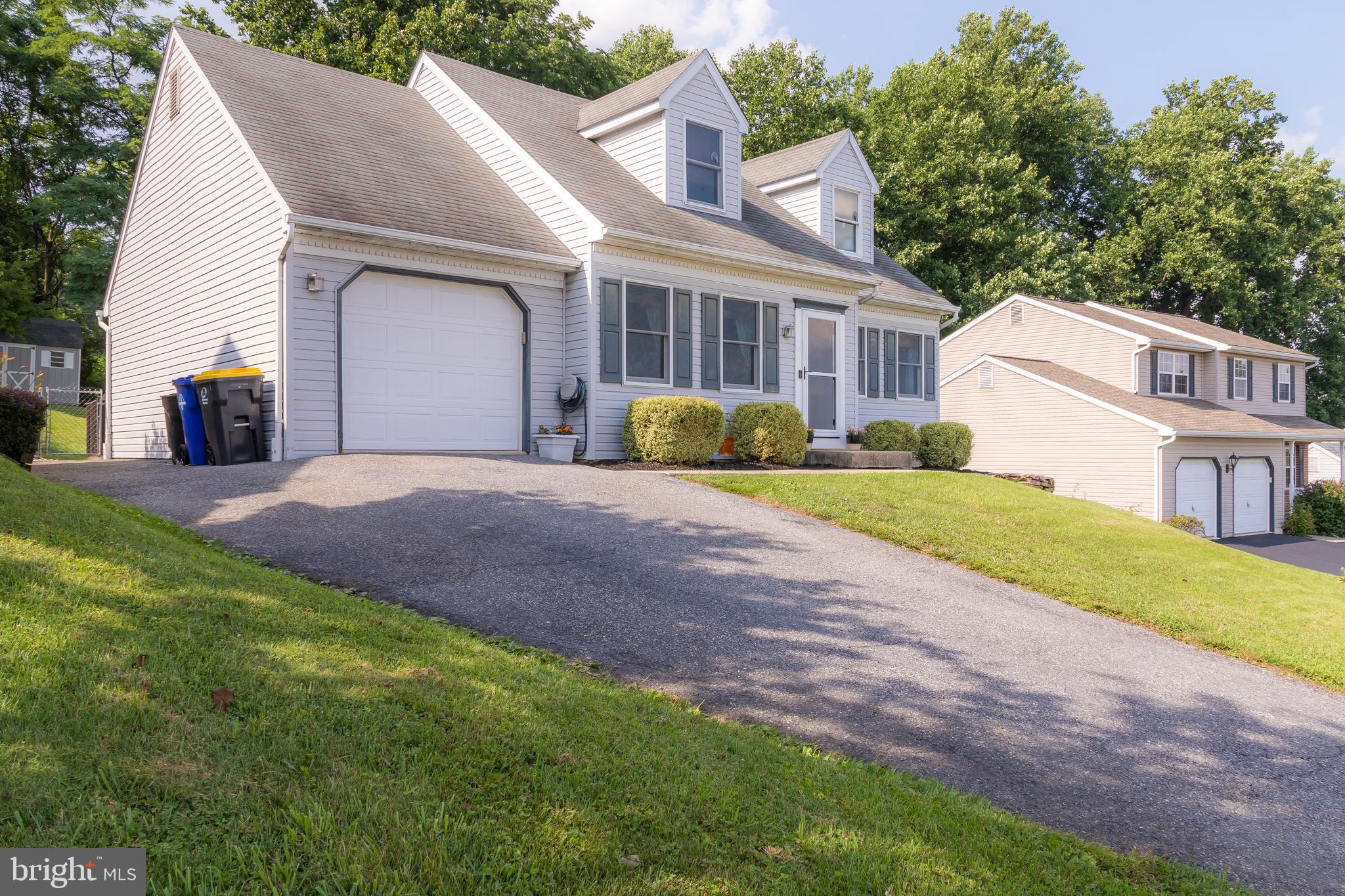 FURNACE KNOLL - Residential