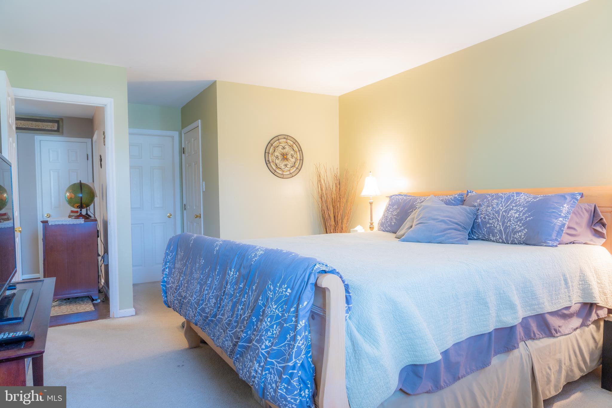 FURNACE KNOLL - Residential