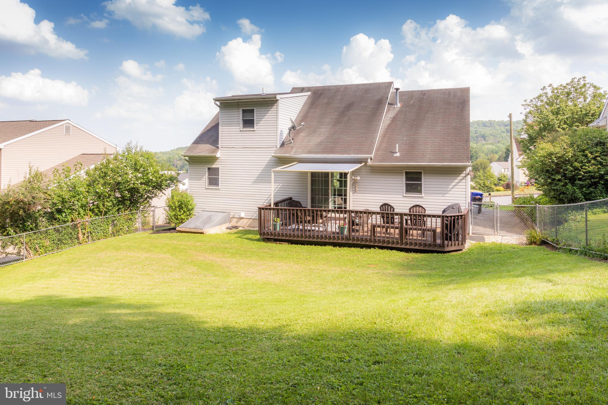 FURNACE KNOLL - Residential